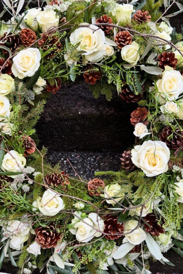 Bårekrans hvit natur